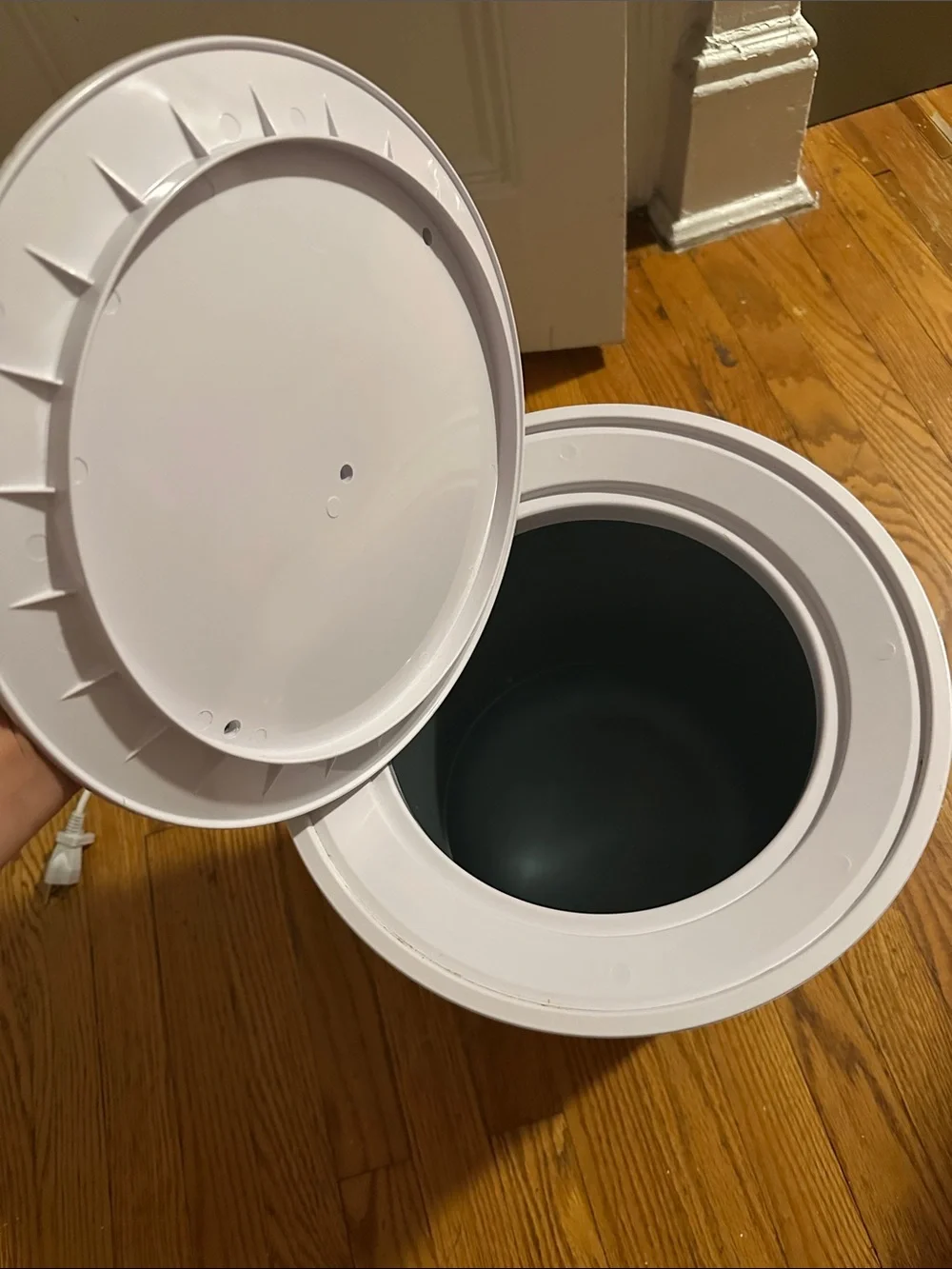 Livefine towel warmer